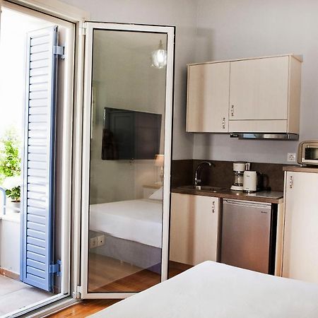 Lovely 1St Fl. Apt, With Balcony In Pagrati Αθήνα Εξωτερικό φωτογραφία
