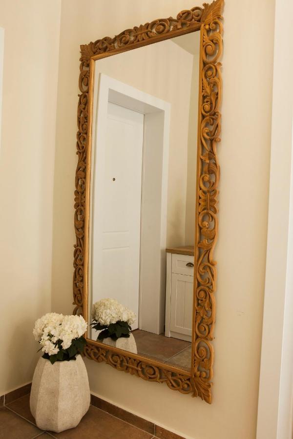 Lovely 1St Fl. Apt, With Balcony In Pagrati Αθήνα Εξωτερικό φωτογραφία